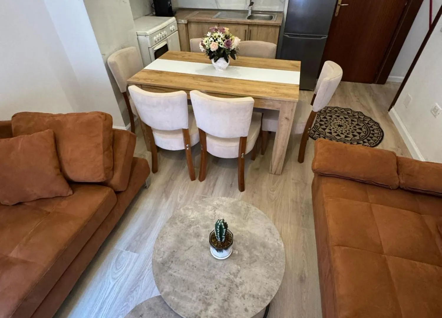 Golem Apartment Near The Beach Albânia