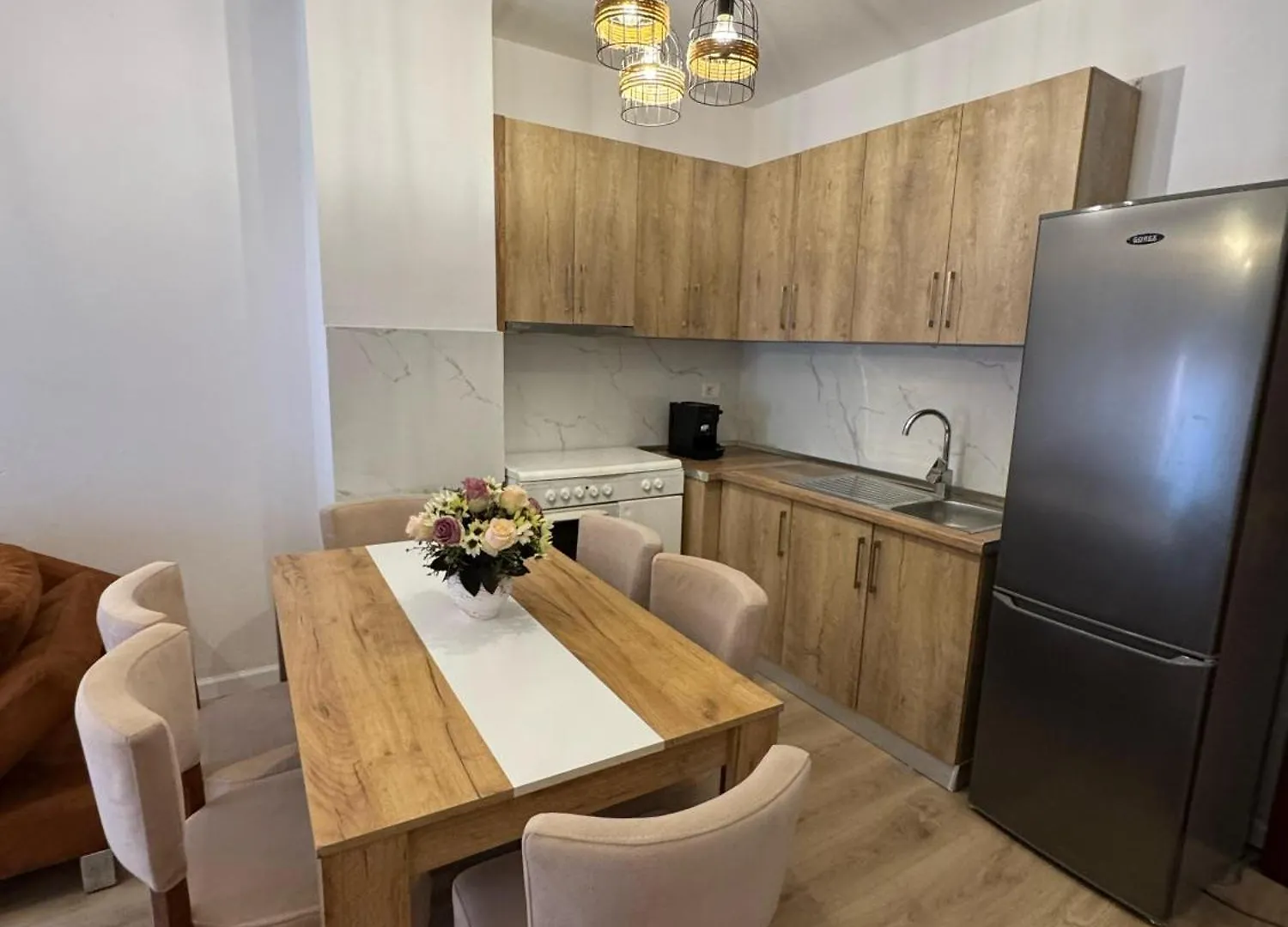 Golem Apartment Near The Beach